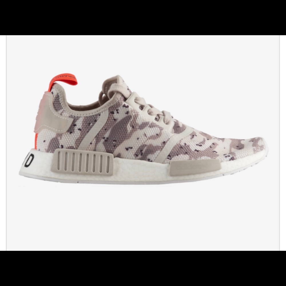 Size 8 women’s adidas